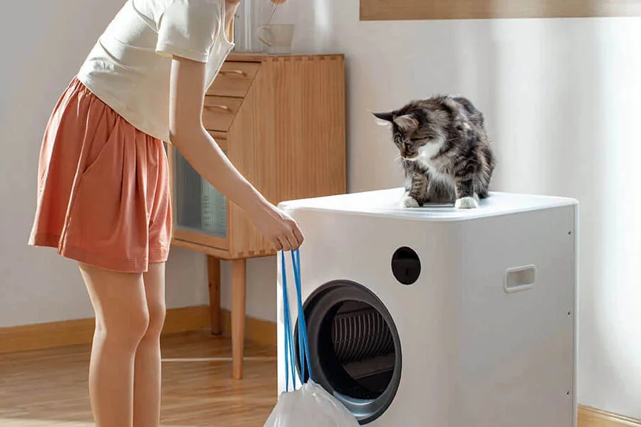 scoopfree automatic litter box
